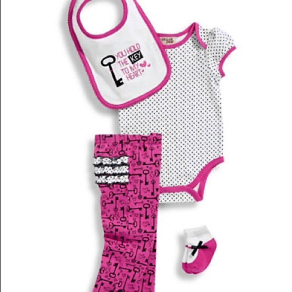 Chick Pea Infant Girls Four-Piece Key to My Heart Set-PINK-9-12 Months